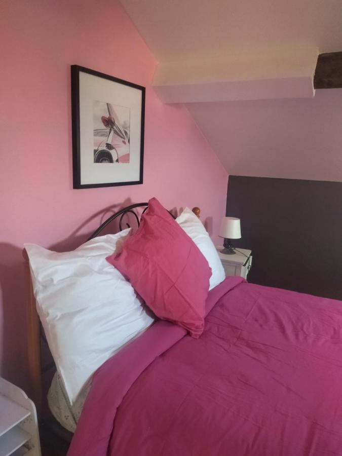 Chambre Pinky Elisabeth Proche Paris Apartment Stains Exterior photo